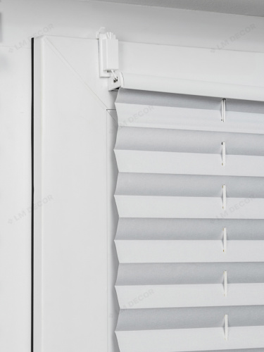 Жалюзи плиссе блэкаут PK 280-01 Белые фото 8